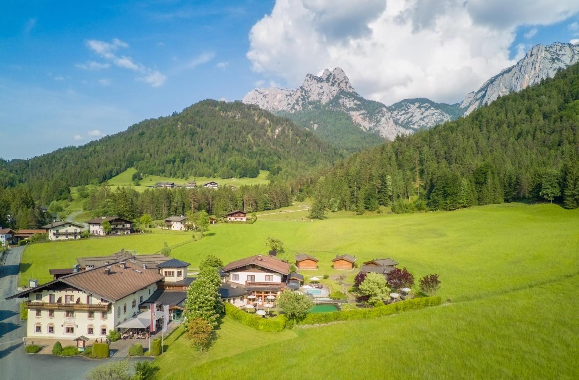 Hotel Vitaloase Zu Den Drei Bruedern Unken Dış mekan fotoğraf