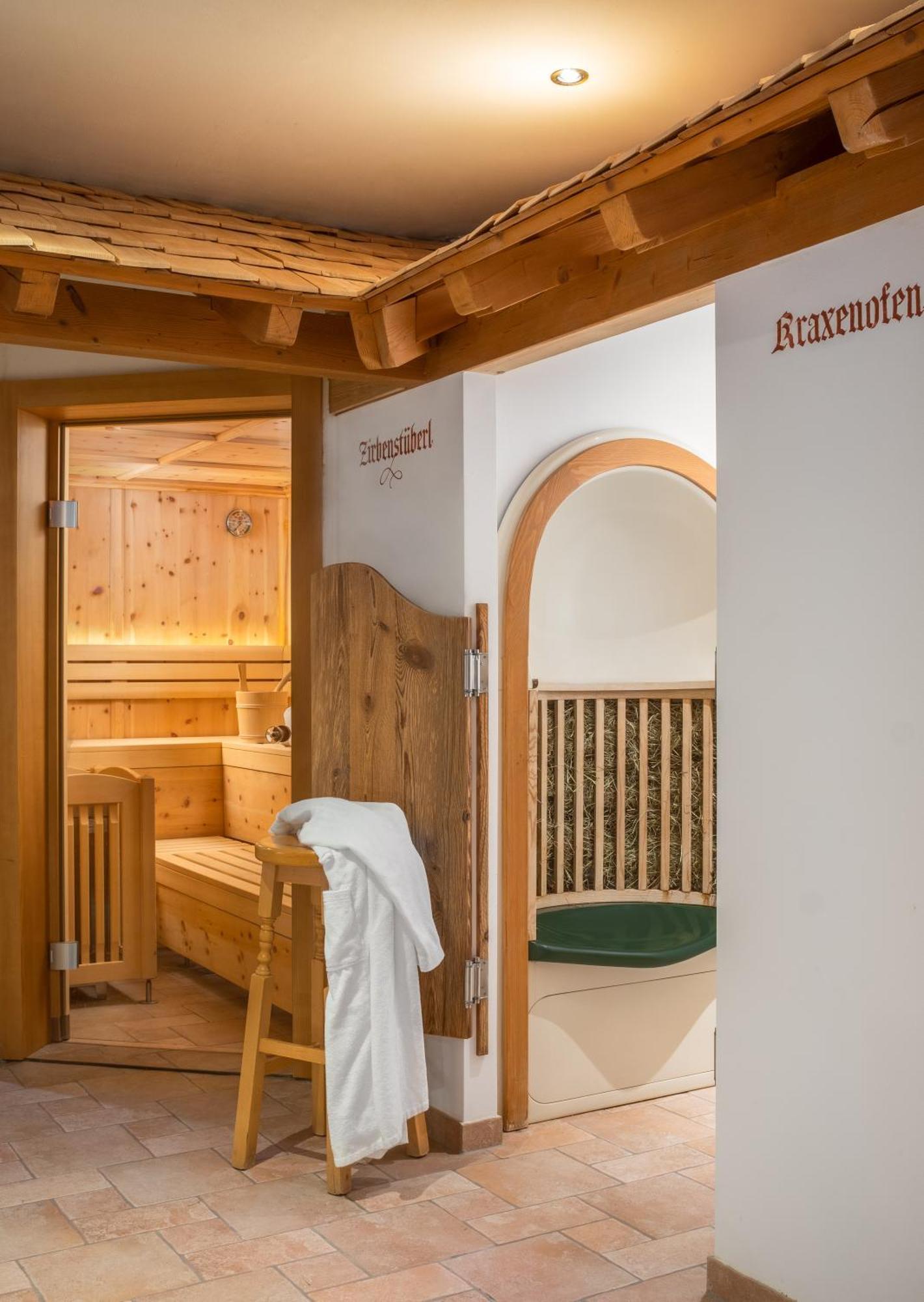 Hotel Vitaloase Zu Den Drei Bruedern Unken Dış mekan fotoğraf