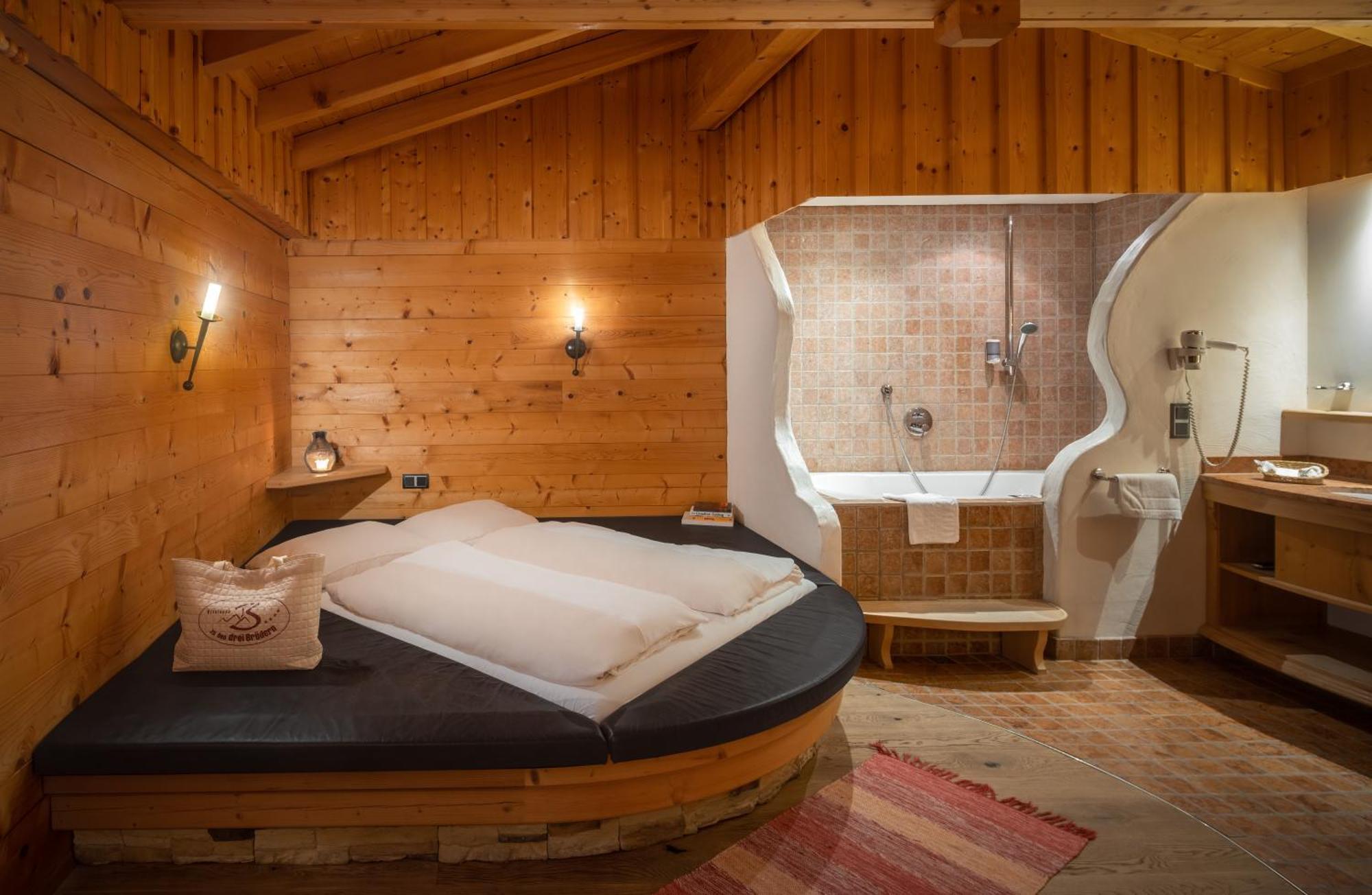 Hotel Vitaloase Zu Den Drei Bruedern Unken Dış mekan fotoğraf