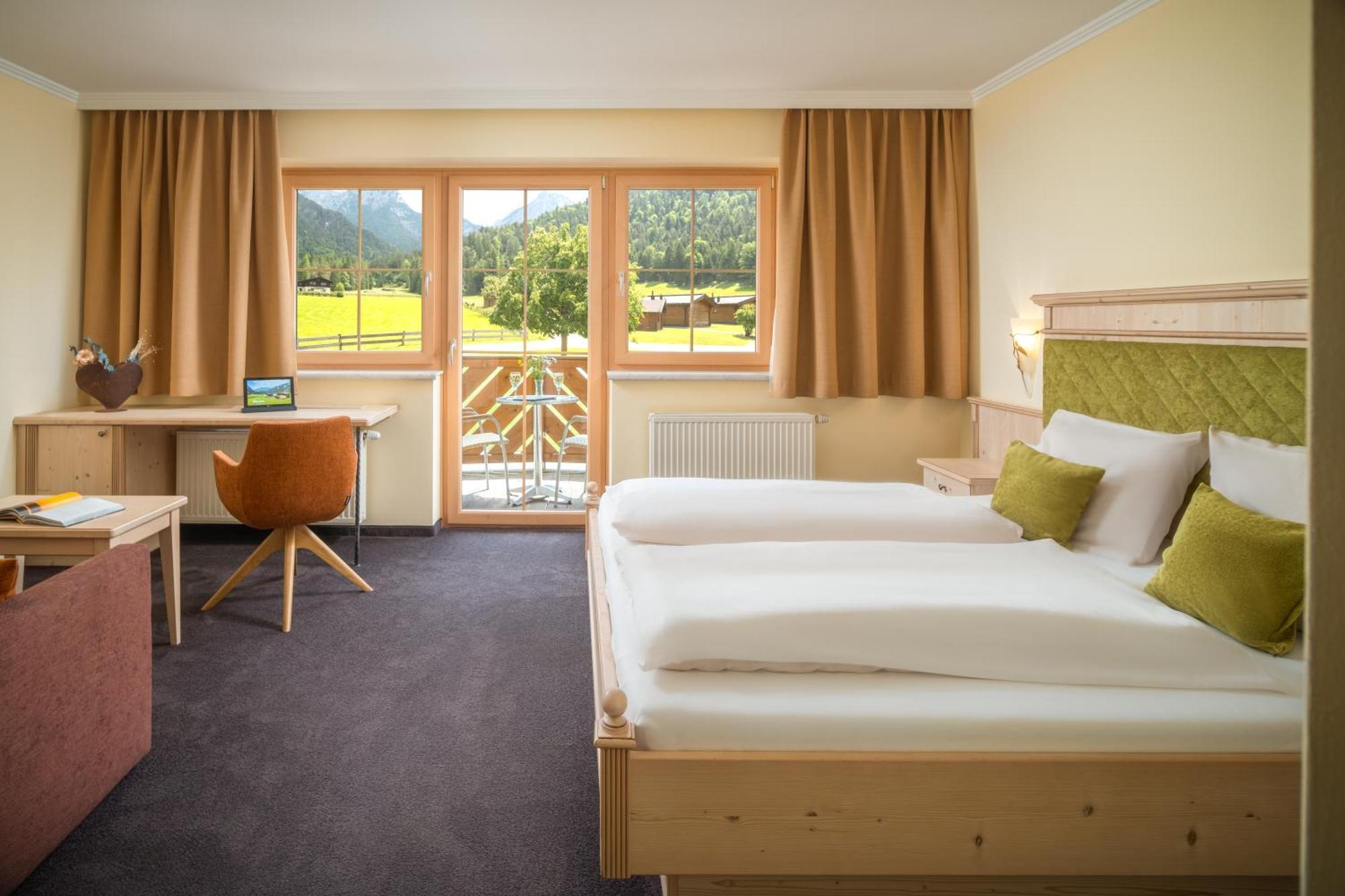 Hotel Vitaloase Zu Den Drei Bruedern Unken Dış mekan fotoğraf